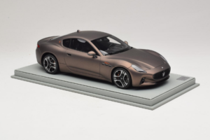 Maserati GranTurismo Trofeo Rame Folgore BBR 1:18 P18240AMAS Resina — immagine 4 di 7