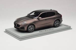 Maserati Grecale Bronzo BBR 1:18 P18220FMAS Resina — immagine 2 di 7
