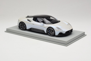 Maserati MC20 Bianco Audace BBR 1:18 P18191AMAS Resina — immagine 5 di 6