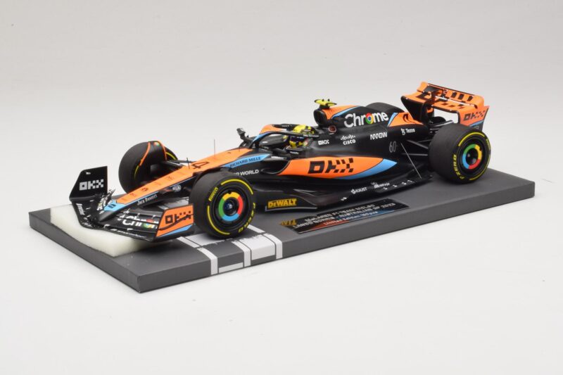McLaren MCL60 #4 L. Norris Australian GP 2023 Minichamps 1:18 537232104 Resina
