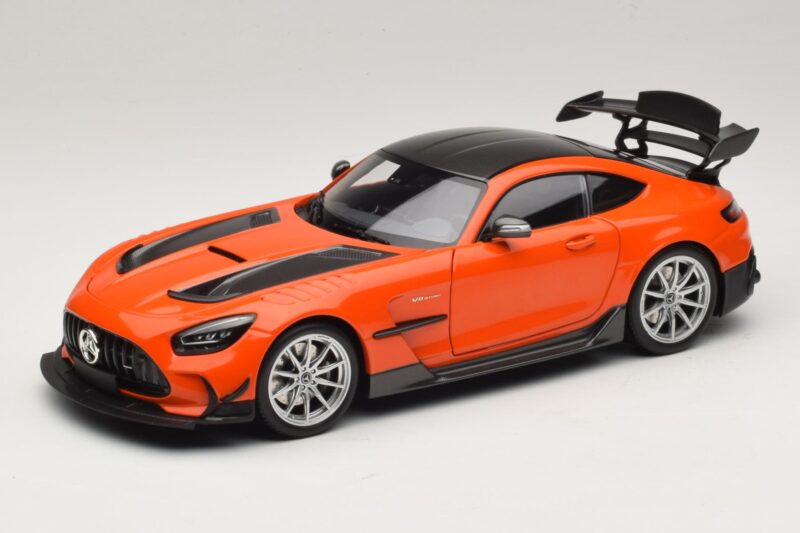 Mercedes AMG GT Black Series C190 Arancione con Cerchi Argento Minichamps 1:18 110032024 Pressofusione