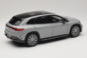 Mercedes EQS SUV X296 Manufaktur Alpine Grey NZG 1:18 B66960591 Pressofusione — immagine 3 di 8