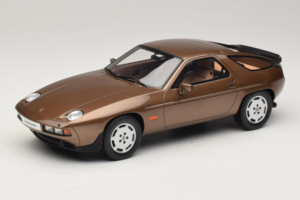Porsche 928 S Tobacco Metallic GT Spirit 1:18 GT1005 Resina