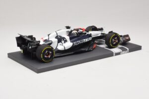 Scuderia AlphaTauri AT04 D. Ricciardo Hungarian GP 2023 Minichamps 1:18 117231203 Resina — immagine 2 di 7