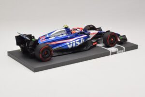 Visa Cash App RB VCARB 01 Y. Tsunoda 2024 Minichamps 1:18 117240122 Resina — immagine 2 di 7