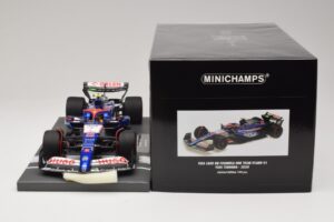 Visa Cash App RB VCARB 01 Y. Tsunoda 2024 Minichamps 1:18 117240122 Resina — immagine 6 di 7