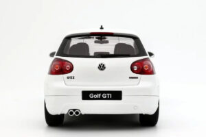Volkswagen Golf GTI Mk5 Edition 30 Candy White Otto 1:18 OT1250 Resina — immagine 5 di 5