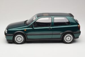 Volkswagen Golf Mk3 VR6 Carat Dragon Green Otto 1:12 G099 Resina — immagine 3 di 6