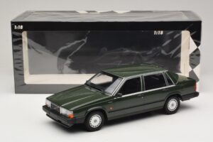 Volvo 740 GL Verde Scuro Minichamps 1:18 155171702 Pressofusione — immagine 6 di 6