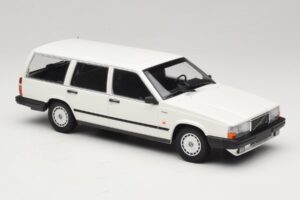 Volvo 740 GL Station Wagon Bianco Minichamps 1:18 155171772 Pressofusione — immagine 4 di 6