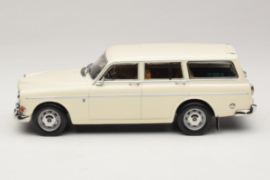 Volvo Amazon Station Wagon Pearl White Norev 1:18 188750 Pressofusione — immagine 3 di 6