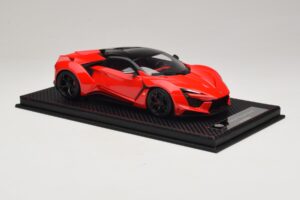 W Motors Fenyr Supersport Rosso SophiArt 1:18 SA003-06 Resina — immagine 5 di 6
