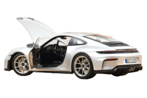 Porsche 911 992.2 GT3 Touring Package GT Silver Metallic Norev 1:18 187002 Pressofusione — immagine 2 di 5