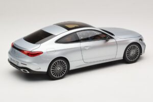 Mercedes CLE C236 Coupé Hightech Silver Norev 1:18 183939 Pressofusione — immagine 3 di 8