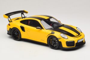 Porsche 911 GT2 RS 991.2 Nurburgring Lap Record Giallo GT Spirit 1:18 GT972 Resina — immagine 4 di 6