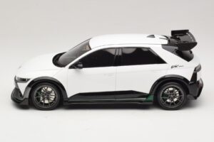 Hyundai Ioniq 5 N DK Edition Atlas White Matt Otto 1:18 OT1227 Resina — immagine 3 di 6