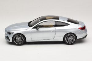 Mercedes CLE C236 Coupé Hightech Silver Norev 1:18 183939 Pressofusione — immagine 4 di 8
