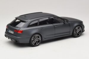 Audi RS6 C7 Avant Daytona Grey Minichamps 1:18 5011216225 Pressofusione — immagine 2 di 8