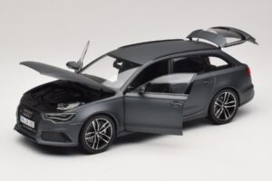 Audi RS6 C7 Avant Daytona Grey Minichamps 1:18 5011216225 Pressofusione — immagine 3 di 8