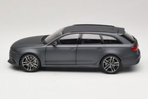 Audi RS6 C7 Avant Daytona Grey Minichamps 1:18 5011216225 Pressofusione — immagine 4 di 8