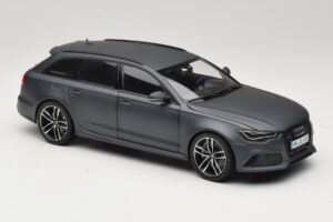 Audi RS6 C7 Avant Daytona Grey Minichamps 1:18 5011216225 Pressofusione — immagine 7 di 8