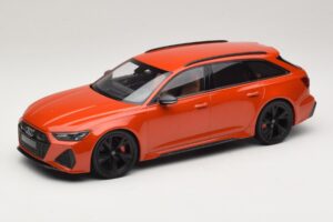 Audi RS6 C8 Avant Arancione Metallizzato Minichamps 1:18 155018012 Pressofusione