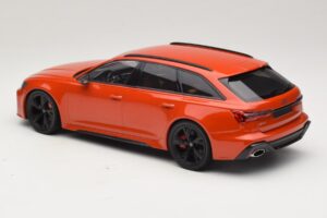 Audi RS6 C8 Avant Arancione Metallizzato Minichamps 1:18 155018012 Pressofusione — immagine 5 di 6