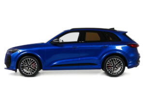 Audi SQ5 FY TFSI Ultra Blu Otto 1:18 OT1281 Resina — immagine 3 di 5