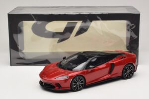 McLaren GTS Rosso GT Spirit 1:18 GT971 Resina — immagine 6 di 6
