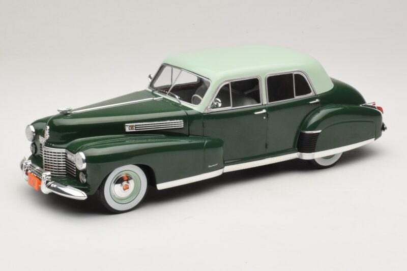 Cadillac Fleetwood Series 60 Special Verde MCG 1:18 MCG18657 Pressofusione