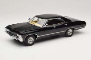 Chevrolet Impala Nero MCG 1:18 MCG181006 Pressofusione