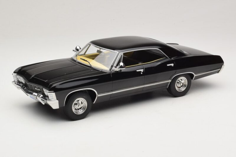 Chevrolet Impala Nero MCG 1:18 MCG181006 Pressofusione