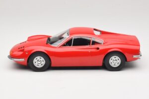 Ferrari Dino 246 GT Rosso MCG 1:18 MCG18359 Pressofusione — immagine 3 di 6