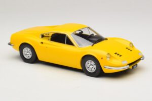 Ferrari Dino 246 GT Giallo MCG 1:18 MCG18168 Pressofusione — immagine 4 di 6