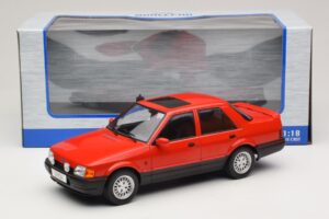 Ford Orion Mk2 1600E Rosso MCG 1:18 MCG18488 Pressofusione — immagine 6 di 6