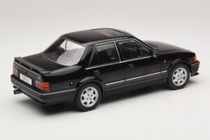 Ford Orion Mk2 RS Package Nero MCG 1:18 MCG18649 Pressofusione — immagine 2 di 6