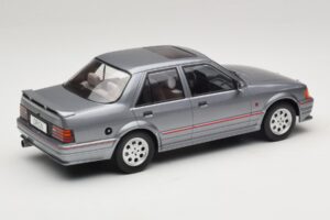 Ford Orion Mk2 RS Package Grigio MCG 1:18 MCG18489 Pressofusione — immagine 2 di 6