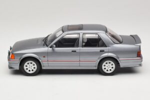 Ford Orion Mk2 RS Package Grigio MCG 1:18 MCG18489 Pressofusione — immagine 3 di 6