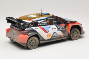 Hyundai i20 N Rally1 #8 O. Tanak / M. Jarveoja Safari Rally Kenya 2025 IXO 1:18 18RMC247A Pressofusione — immagine 2 di 6