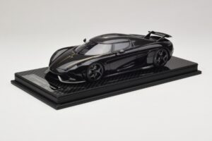 Koenigsegg Regera Nero Pacchetto Carbonio FrontiArt 1:18 F079-179 Resina