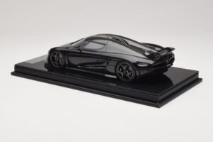 Koenigsegg Regera Nero Pacchetto Carbonio FrontiArt 1:18 F079-179 Resina — immagine 5 di 7