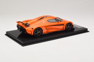 Koenigsegg Regera Arancione Pacchetto Carbonio FrontiArt 1:18 F071-153 Resina — immagine 2 di 7