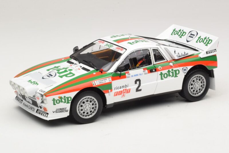 Lancia 037 #2 A. Bettega / M. Perissinot Rally San Marino 1984 Kyosho 1:18 08306F Pressofusione