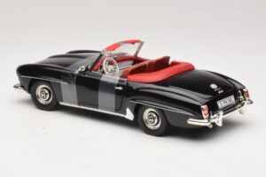 Mercedes 190 SL W121 Roadster Nero ERTL 1:18 7464 Pressofusione — immagine 5 di 6