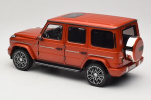 Mercedes G-Class W465 Copper Orange Matt Norev 1:18 183033 Pressofusione — immagine 5 di 6