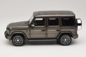 Mercedes G-Class W465 Indium Grey Norev 1:18 183036 Pressofusione — immagine 3 di 6