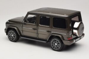 Mercedes G-Class W465 Indium Grey Norev 1:18 183036 Pressofusione — immagine 5 di 6