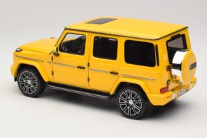 Mercedes G-Class W465 Sun Yellow Norev 1:18 183038 Pressofusione — immagine 5 di 6