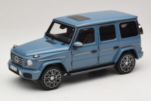 Mercedes G-Class W465 Vintage Blue Norev 1:18 183034 Pressofusione