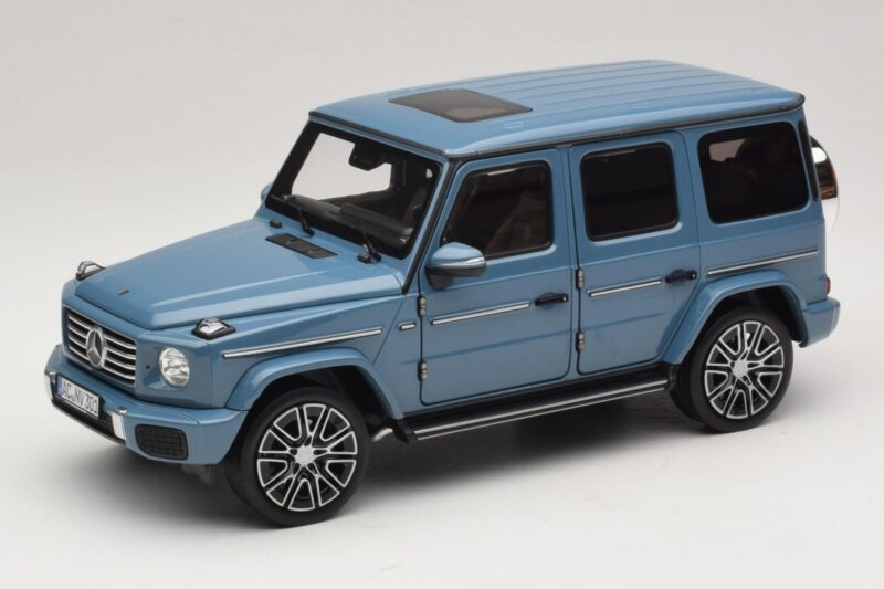 Mercedes G-Class W465 Vintage Blue Norev 1:18 183034 Pressofusione